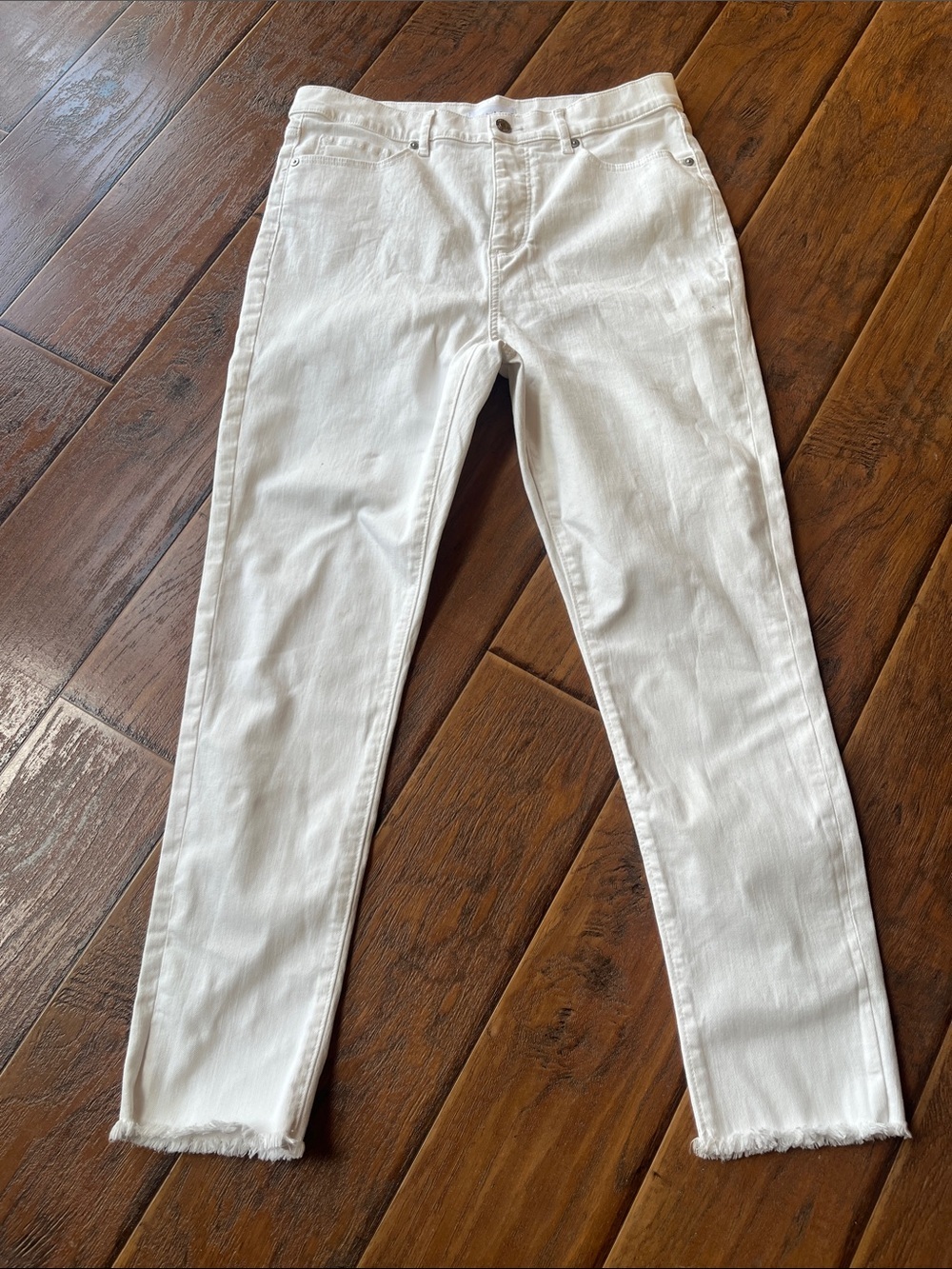 LOFT White Skinny Jeans zSize 30/10